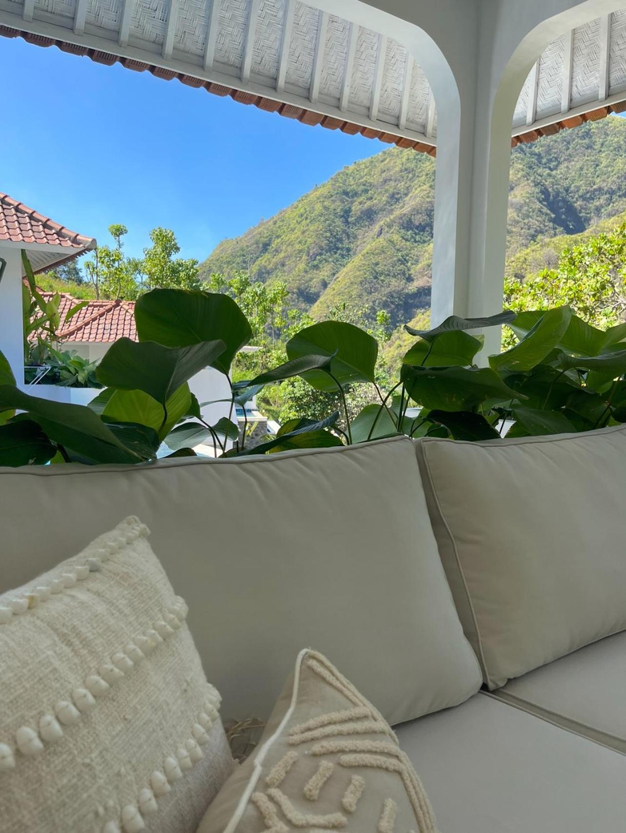Tropical Habitat Bali Villa Amed Exterior foto