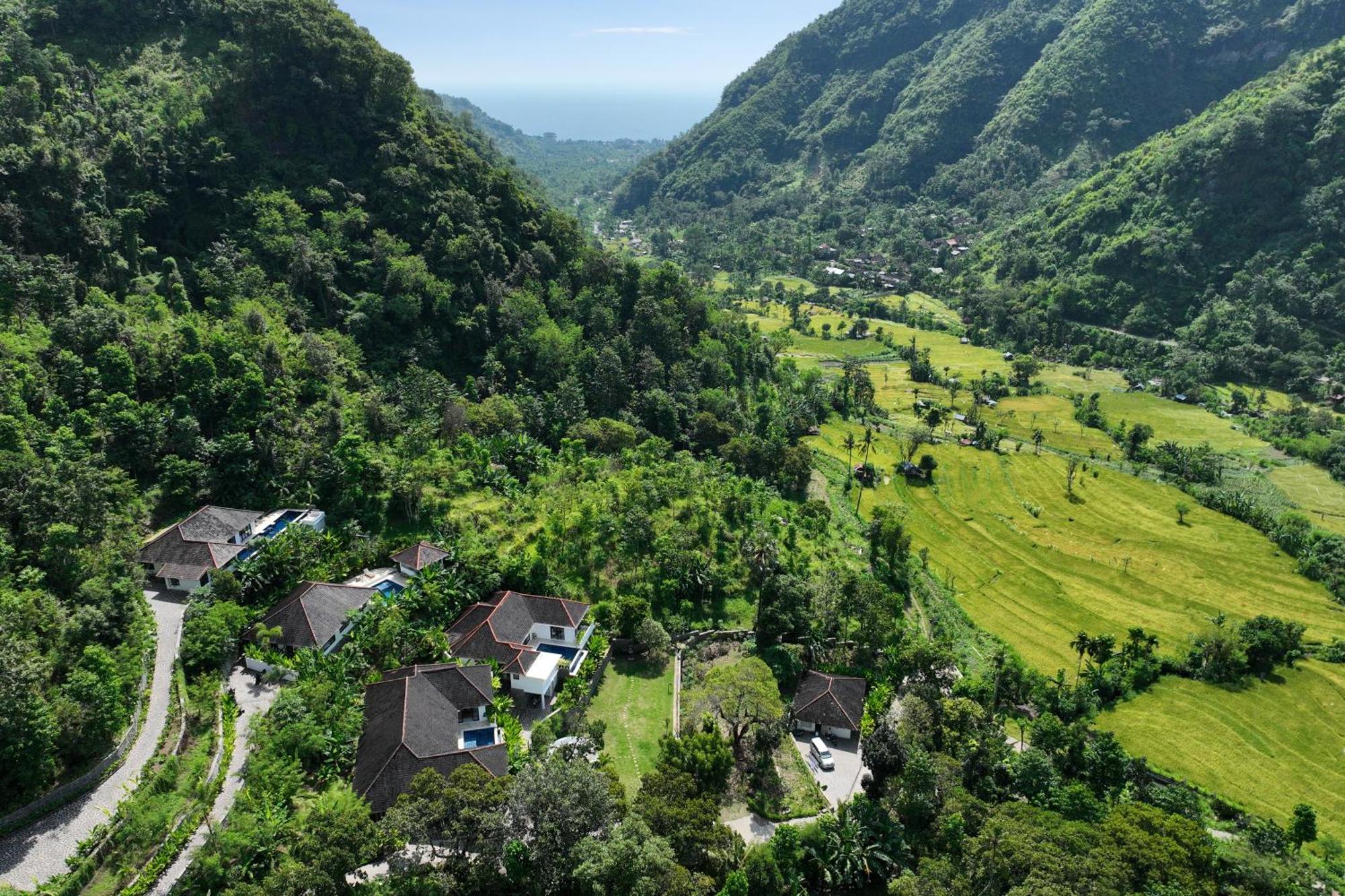 Tropical Habitat Bali Villa Amed Exterior foto